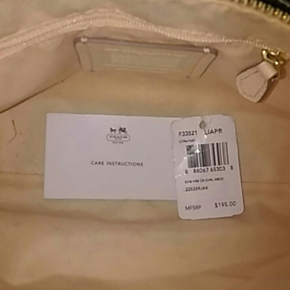 RARE COACH CROSSBODY WITH WRISTLET - Picture 3 of 4